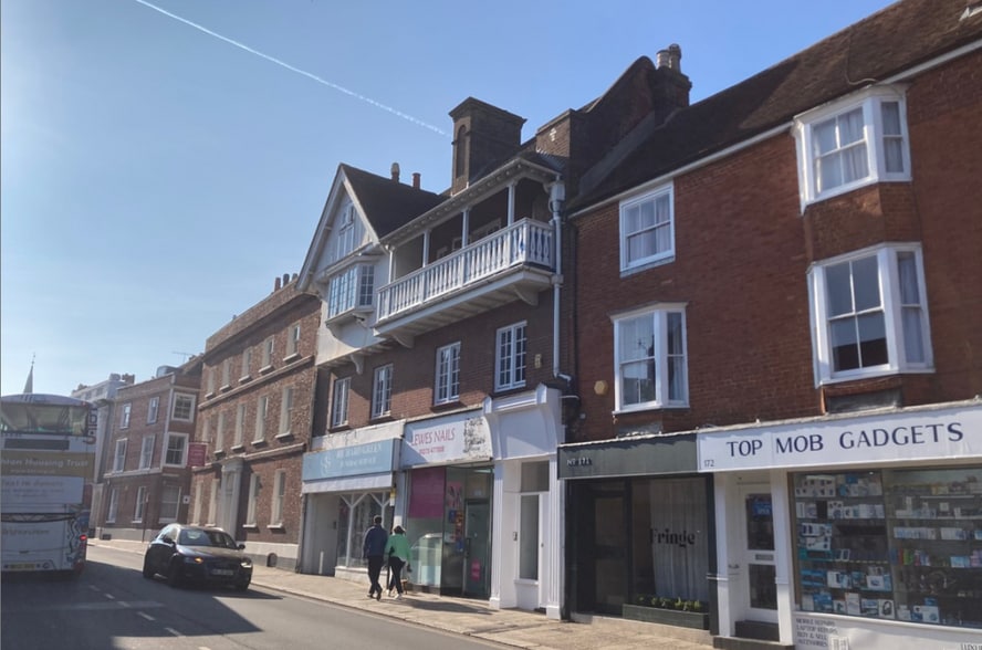 Investment for sale portfolio of 2 properties for sale on LoopNet.com - Building Photo - Image 2 of 4