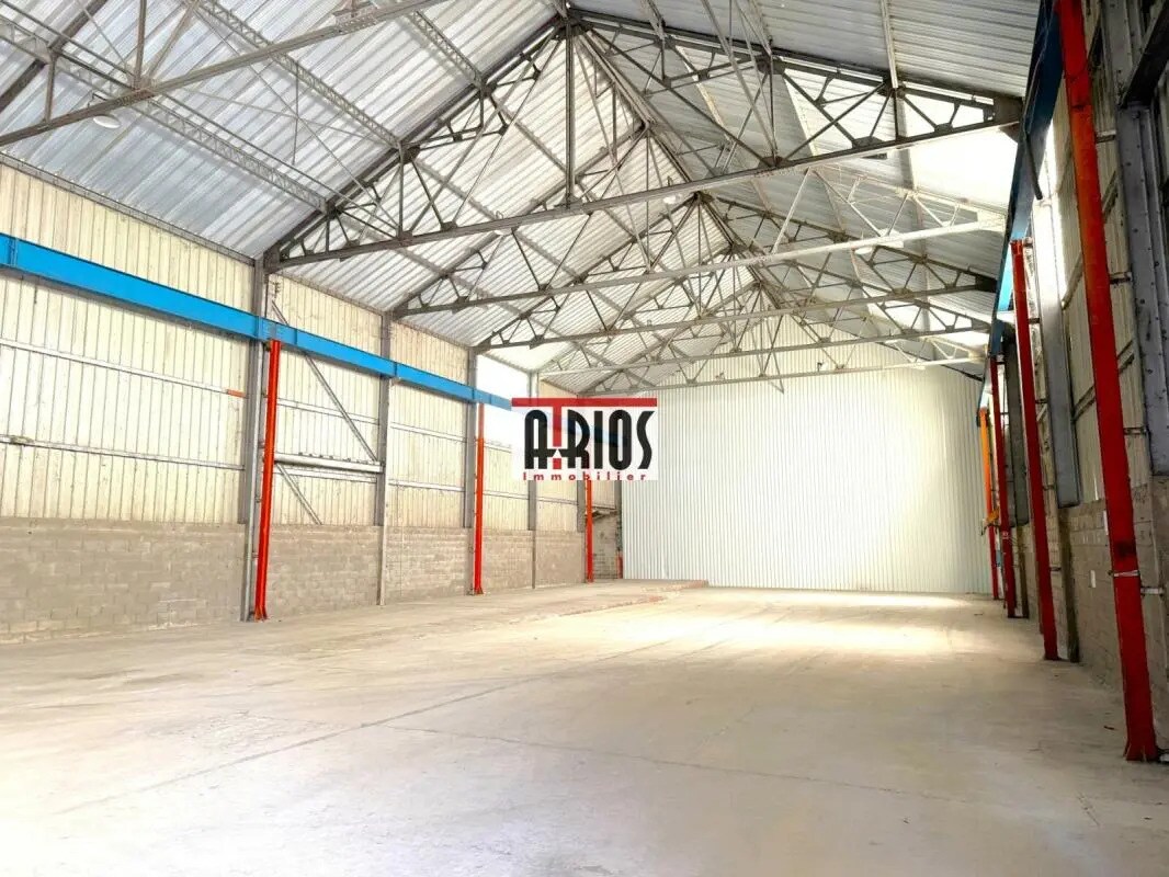 Industrial in Manosque for sale Interior Photo- Image 1 of 4