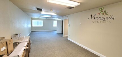 1217 W Tokay St, Lodi, CA for lease Interior Photo- Image 2 of 5