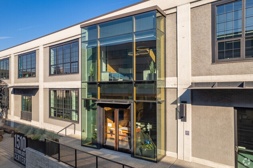 1510 SE Water Ave, Portland, OR for lease - Building Photo - Image 3 of 6