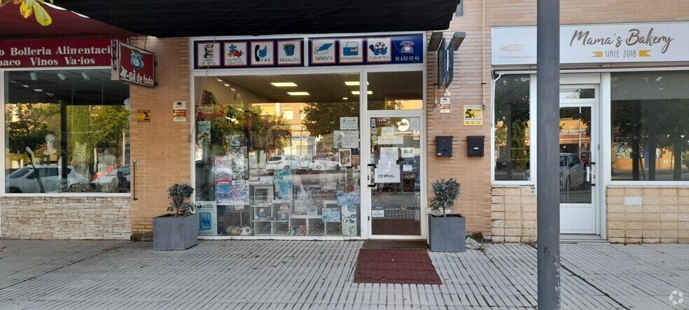 Retail in Boadilla del Monte, Madrid for sale - Interior Photo - Image 1 of 1