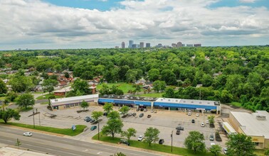 7804-7900 Olive Blvd, University City, MO for lease Building Photo- Image 1 of 1