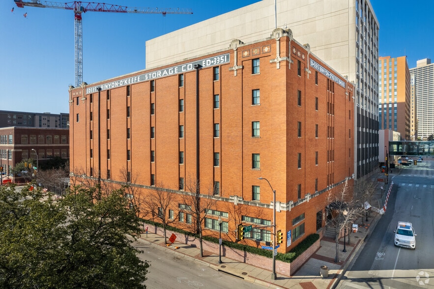 210 E 7th St, Fort Worth, TX for sale - Building Photo - Image 1 of 1