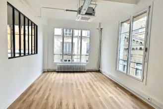 10 Cité Paradis, Paris for lease Interior Photo- Image 2 of 3