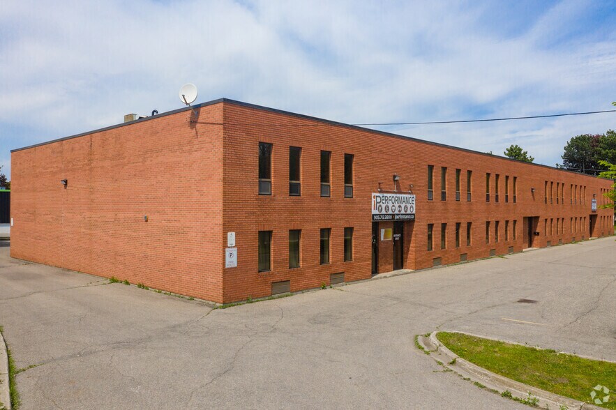 16 Mary St, Aurora, ON for sale - Building Photo - Image 1 of 1