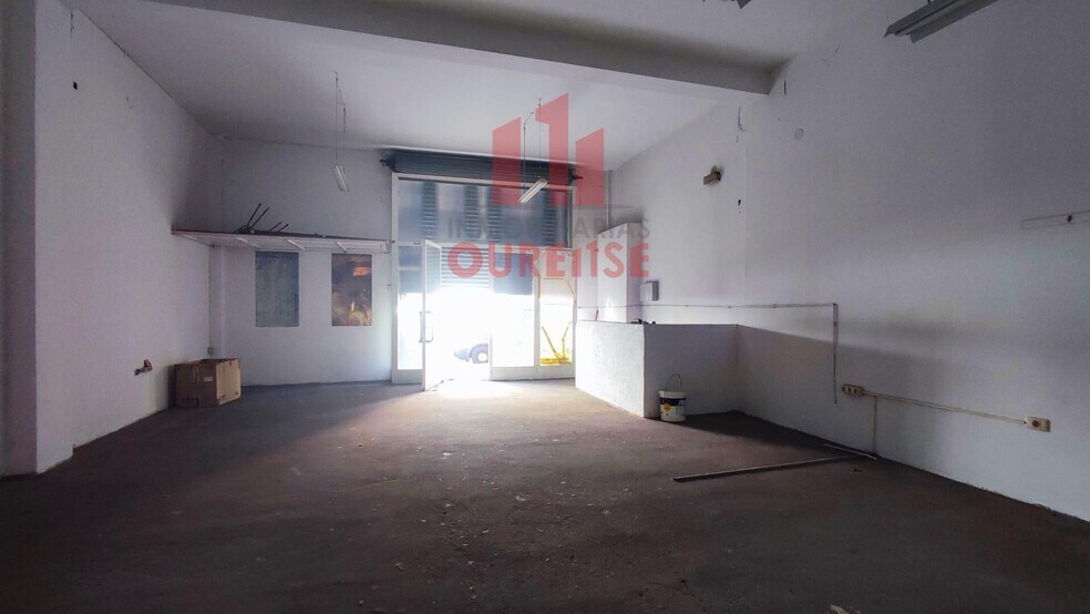 Retail in Ourense for sale - Building Photo - Image 2 of 12