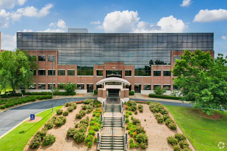 705 17th St, Columbus, GA for lease - Building Photo - Image 1 of 10