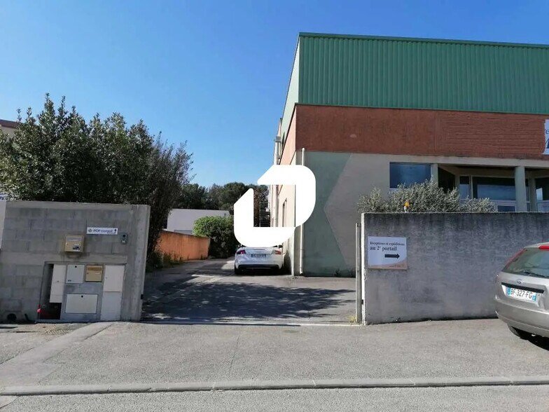 Flex in Vendargues for lease - Building Photo - Image 3 of 11