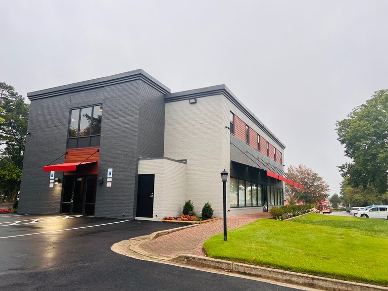 8031 Ritchie Hwy, Pasadena, MD for lease - Building Photo - Image 1 of 3