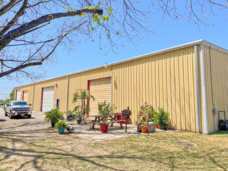 More details for 11722 Fischer Rd, Von Ormy, TX - Industrial for Sale