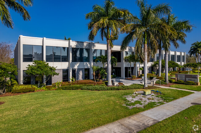 More details for 9500 Koger Blvd N, Saint Petersburg, FL - Office for Lease