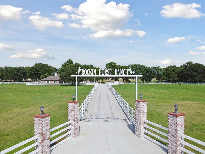 9149 S 305th East Ave, Broken Arrow, OK for sale - Building Photo - Image 1 of 29