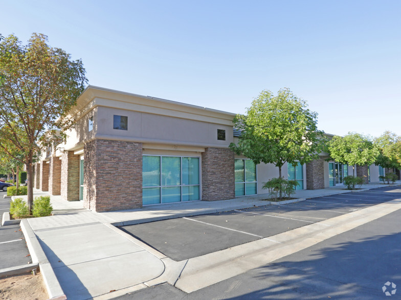 7084 N Maple Ave, Fresno, CA 93720 - Office for Lease | LoopNet