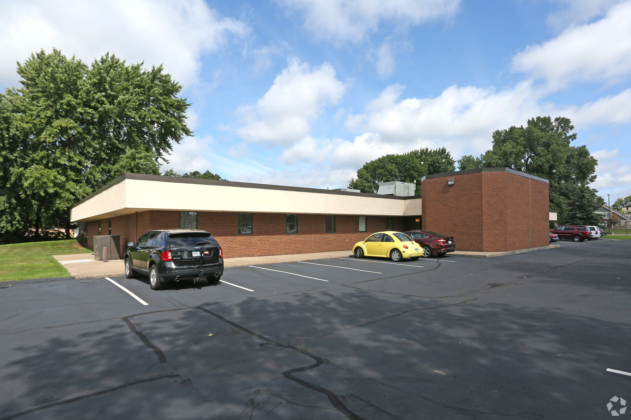 8500 210th St W, Lakeville, MN for lease Building Photo- Image 1 of 9