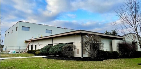 3620 Quakerbridge Rd, Hamilton, NJ for sale - Building Photo - Image 2 of 4