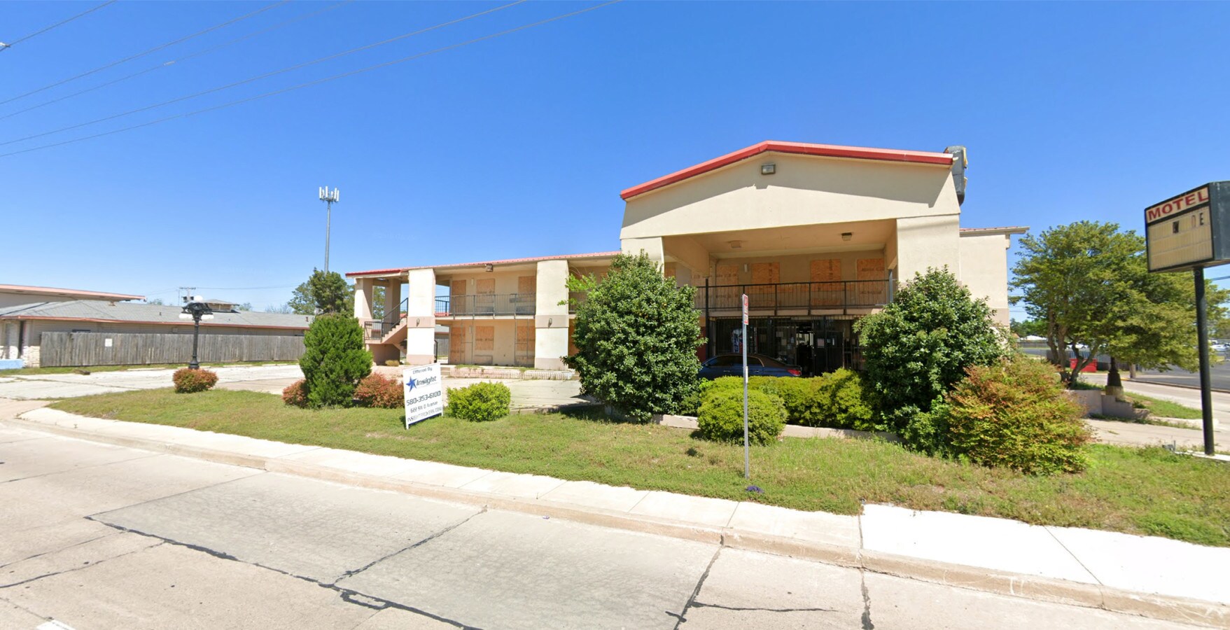 1201 NW Cache Rd, Lawton, OK 73507