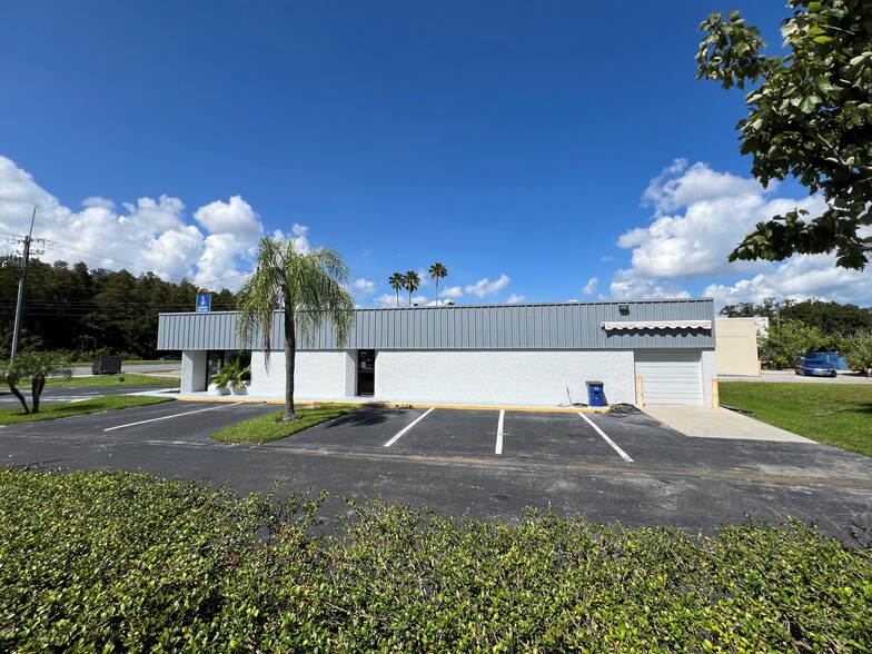 11913 N Dale Mabry Hwy, Tampa, FL for lease - Building Photo - Image 3 of 10