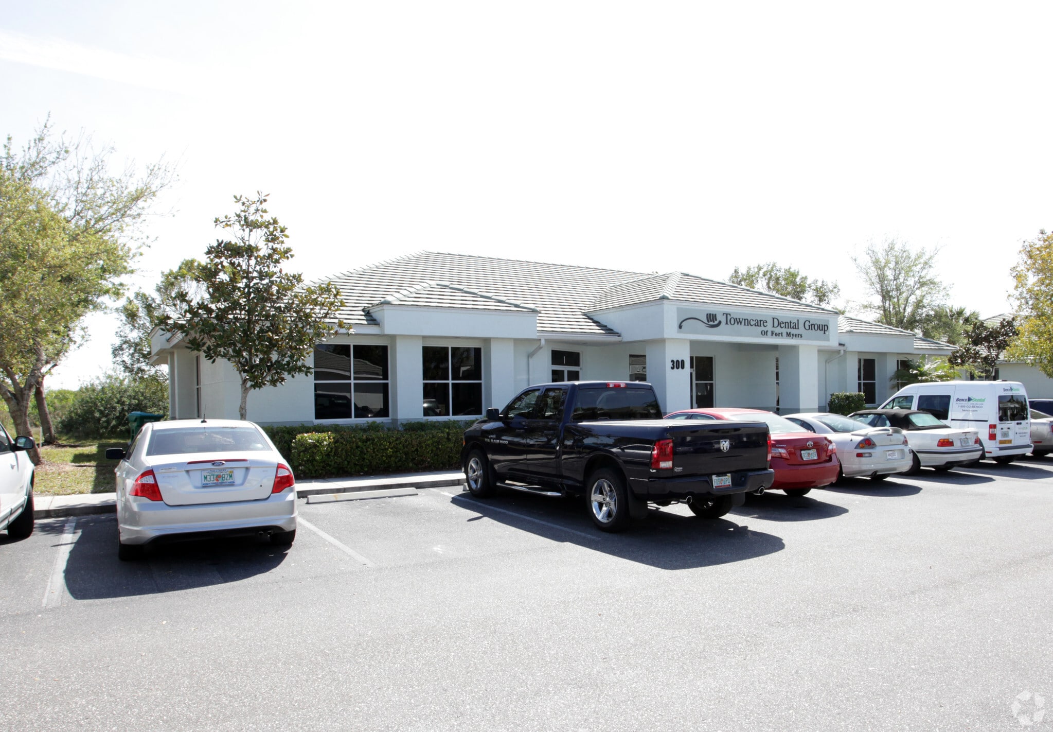 6150 Diamond Center Ct, Fort Myers, FL for sale Primary Photo- Image 1 of 3