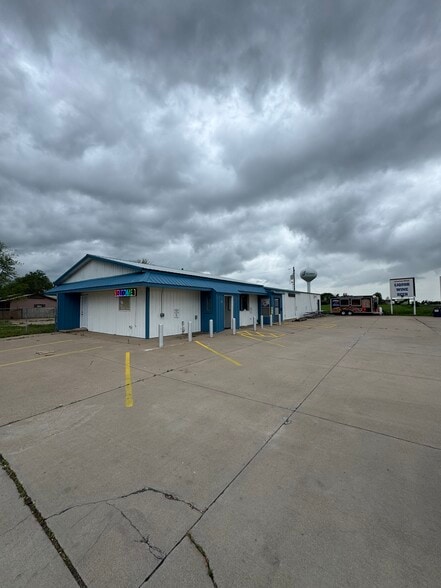 727 N Walnut St, Goddard, KS for lease - Building Photo - Image 1 of 12
