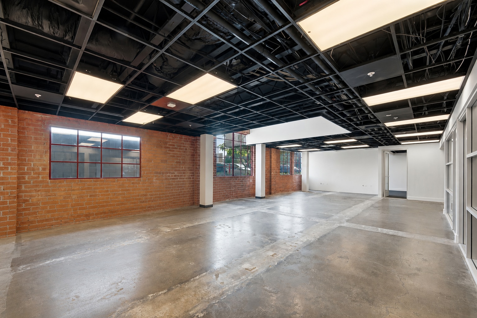 3535 Hayden Ave, Culver City, CA for lease Interior Photo- Image 1 of 6