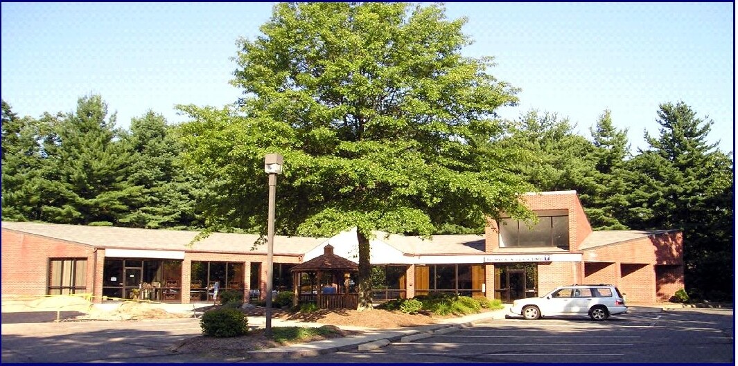 904-916 Shaker Rd, Longmeadow, MA for sale Primary Photo- Image 1 of 1