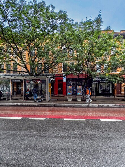 639 Rogers Ave, Brooklyn, NY for lease - Building Photo - Image 2 of 2