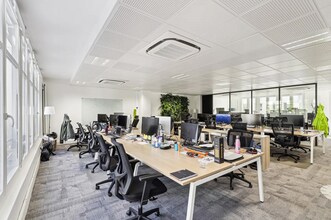 24 Rue De Londres, Paris for lease Interior Photo- Image 2 of 7