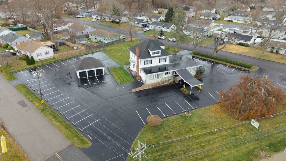 982 Warwick Ave, Warwick, RI for sale - Aerial - Image 3 of 12