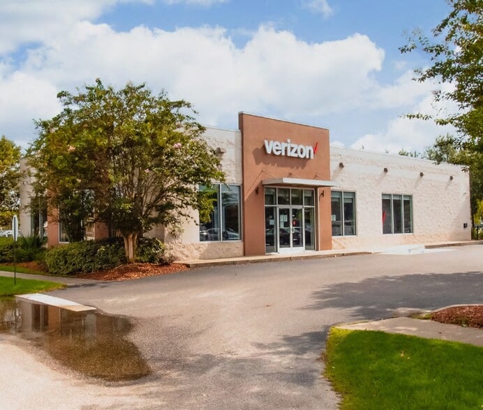 7351 Rivers Ave, North Charleston, SC 29406 Verizon Wireless
