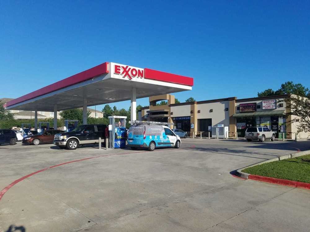 210 Airtex Dr, Houston, TX for lease Building Photo- Image 1 of 4