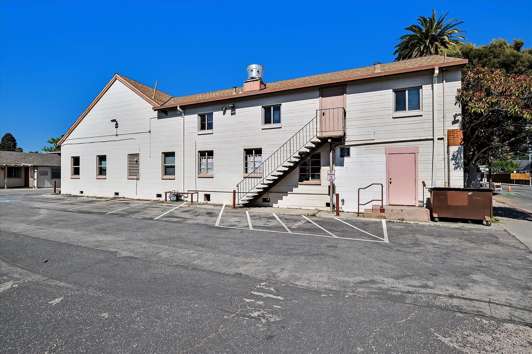 1307 Seabright Ave, Santa Cruz, CA 95062 Specialty for Sale