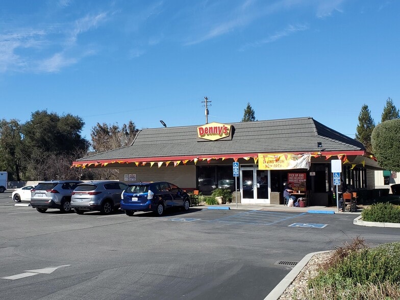 6910 El Camino Real, Atascadero, CA for sale - Primary Photo - Image 1 of 1