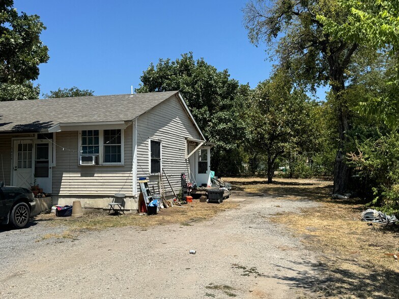 5404-5410 Graham St, Fort Worth, TX for sale - Building Photo - Image 2 of 7