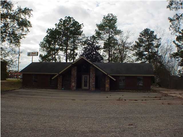 706 3rd Ave SW, Magee, MS for sale Primary Photo- Image 1 of 1