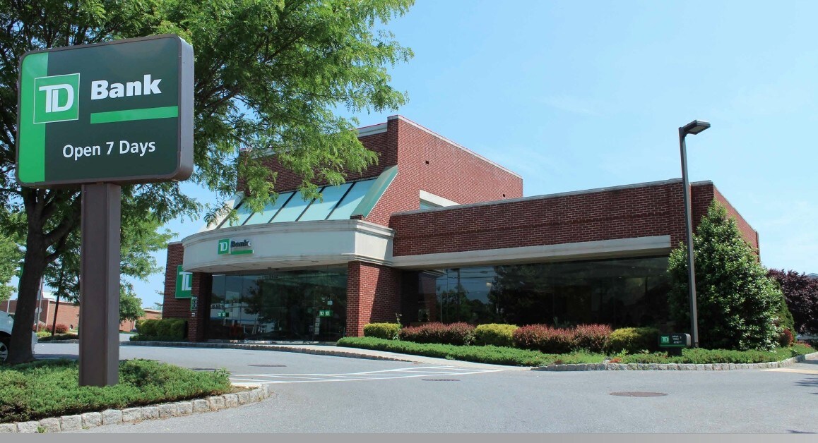 3132 Briggs Chaney Rd, Silver Spring, MD 20904