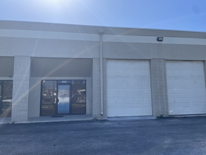 4101-4119 Bandy Blvd, Fort Pierce, FL for lease - Building Photo - Image 1 of 3