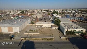 2831 Gibson St, Bakersfield CA - Warehouse