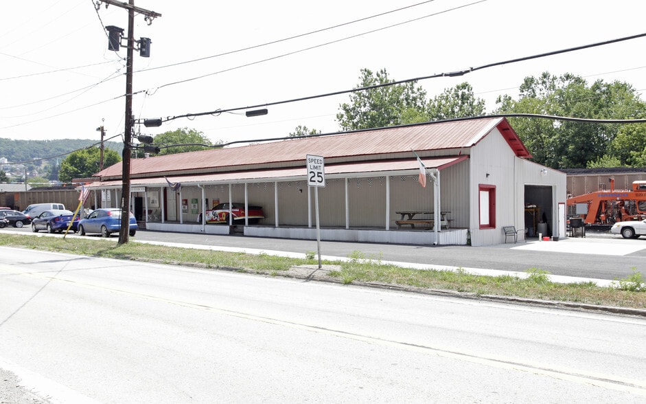 80 Main St, Brownsville, PA for sale - Building Photo - Image 2 of 4