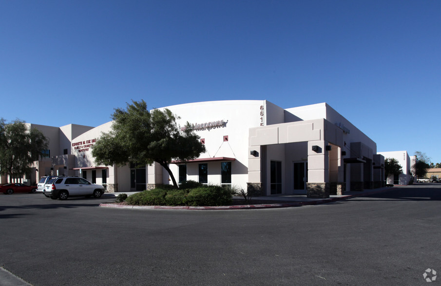 6615 S Eastern Ave, Las Vegas, NV for lease - Primary Photo - Image 1 of 16