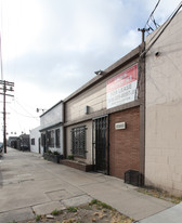 14758 Keswick St, Van Nuys CA - Warehouse