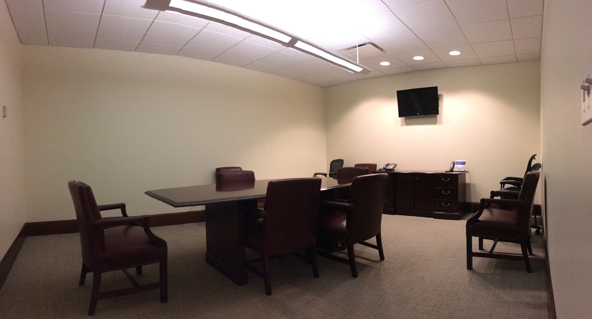 450 E Higgins Rd, Elk Grove Village, IL for sale Interior Photo- Image 1 of 1