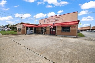 3,215+/- SF Bldg on US Hwy 301 - Post Office
