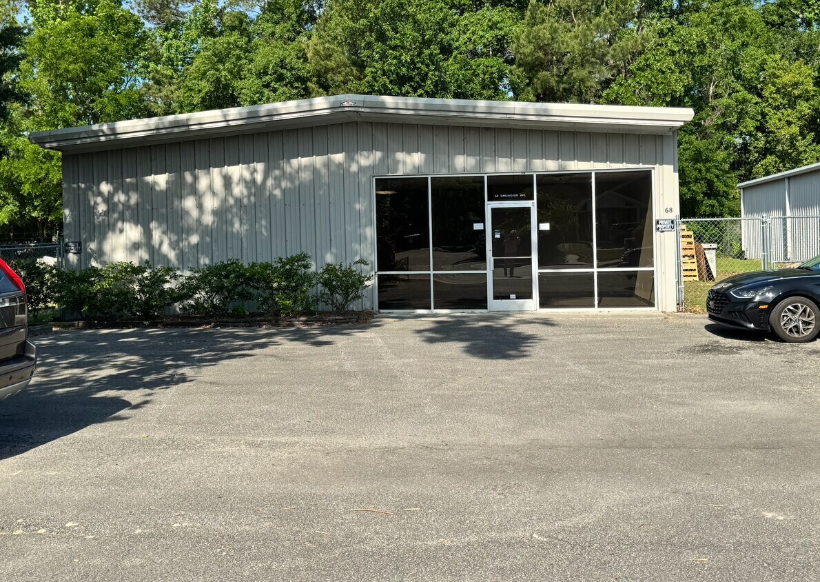 64 Darlington Ave, Wilmington, NC for lease Building Photo- Image 1 of 1