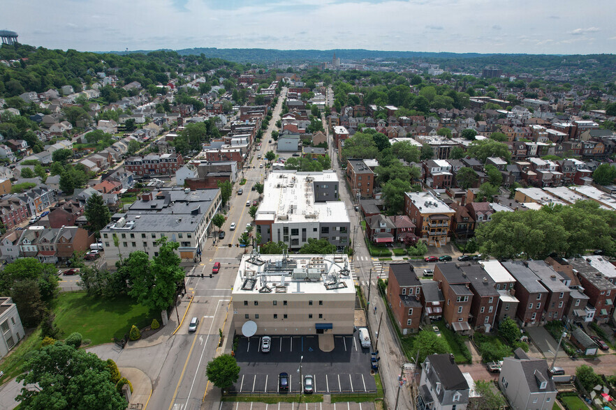 4801-4809 Penn Ave, Pittsburgh, PA for lease - Aerial - Image 2 of 3