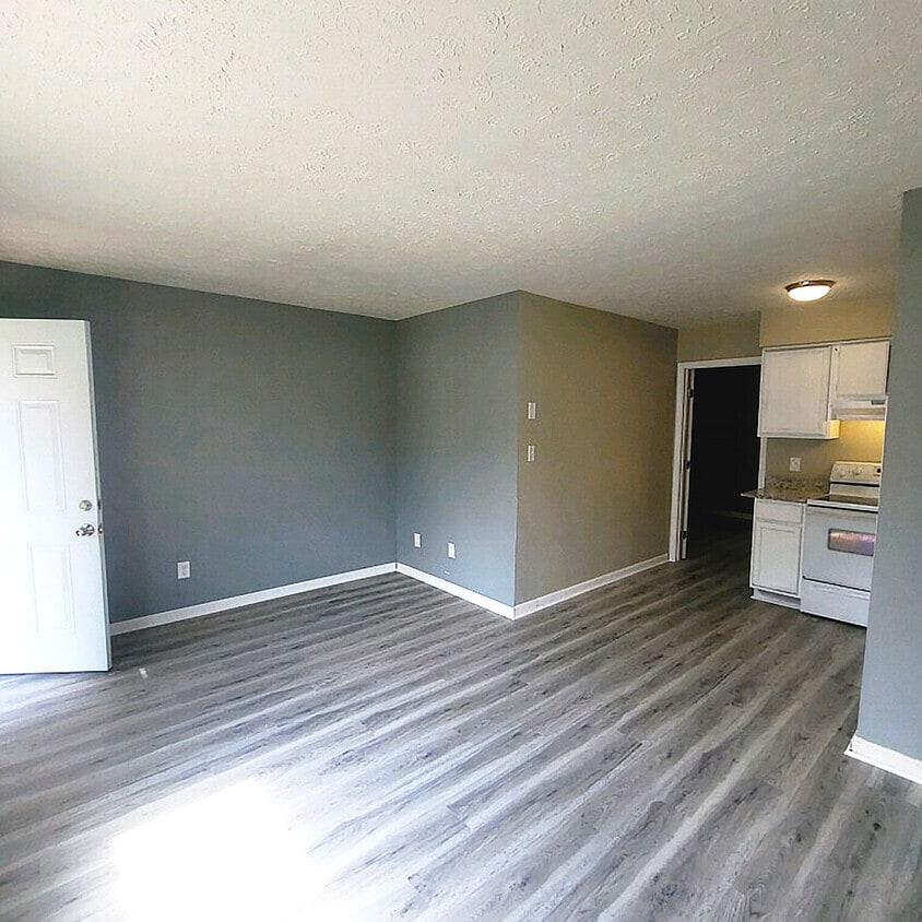 1367 Clay St, Bowling Green, KY 42101 Kinnidi Place Apartments