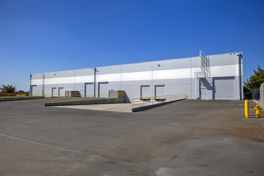 3173 Del Este Ave, Modesto, CA for sale - Building Photo - Image 3 of 7