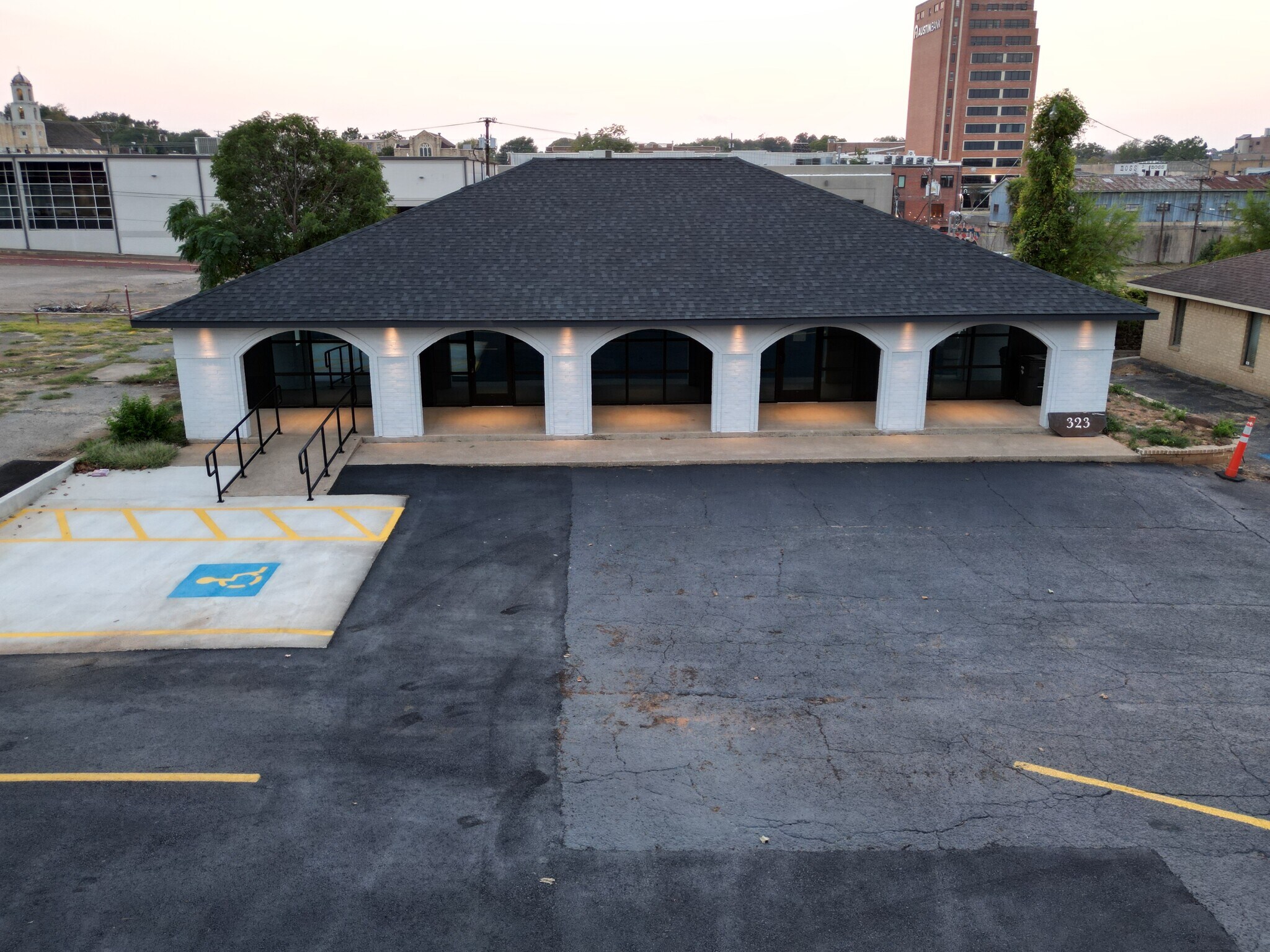 323 S Fannin Ave, Tyler, TX for sale Primary Photo- Image 1 of 1