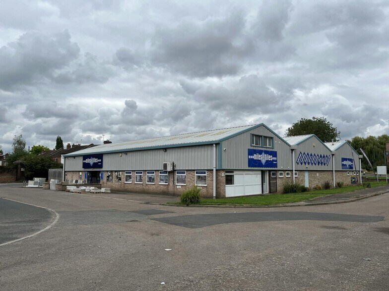 St Marys Rd, Leamington Spa for lease - Building Photo - Image 2 of 18