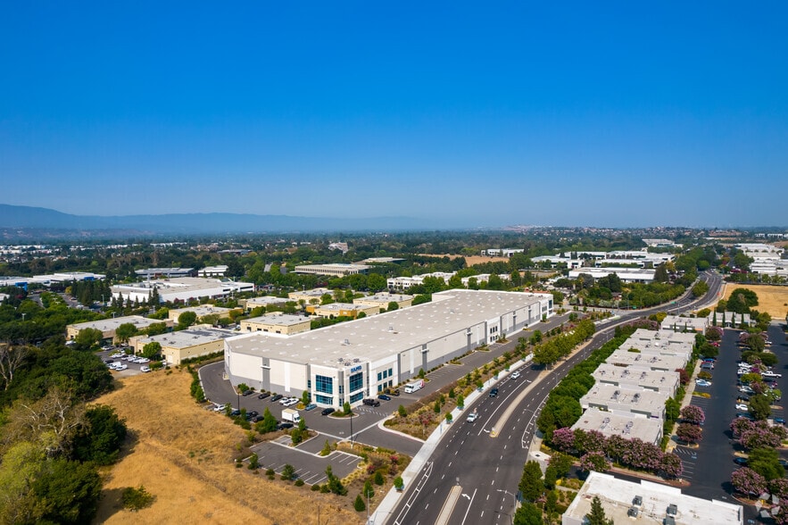 5995 Hellyer Ave, San Jose, CA for lease - Aerial - Image 2 of 5