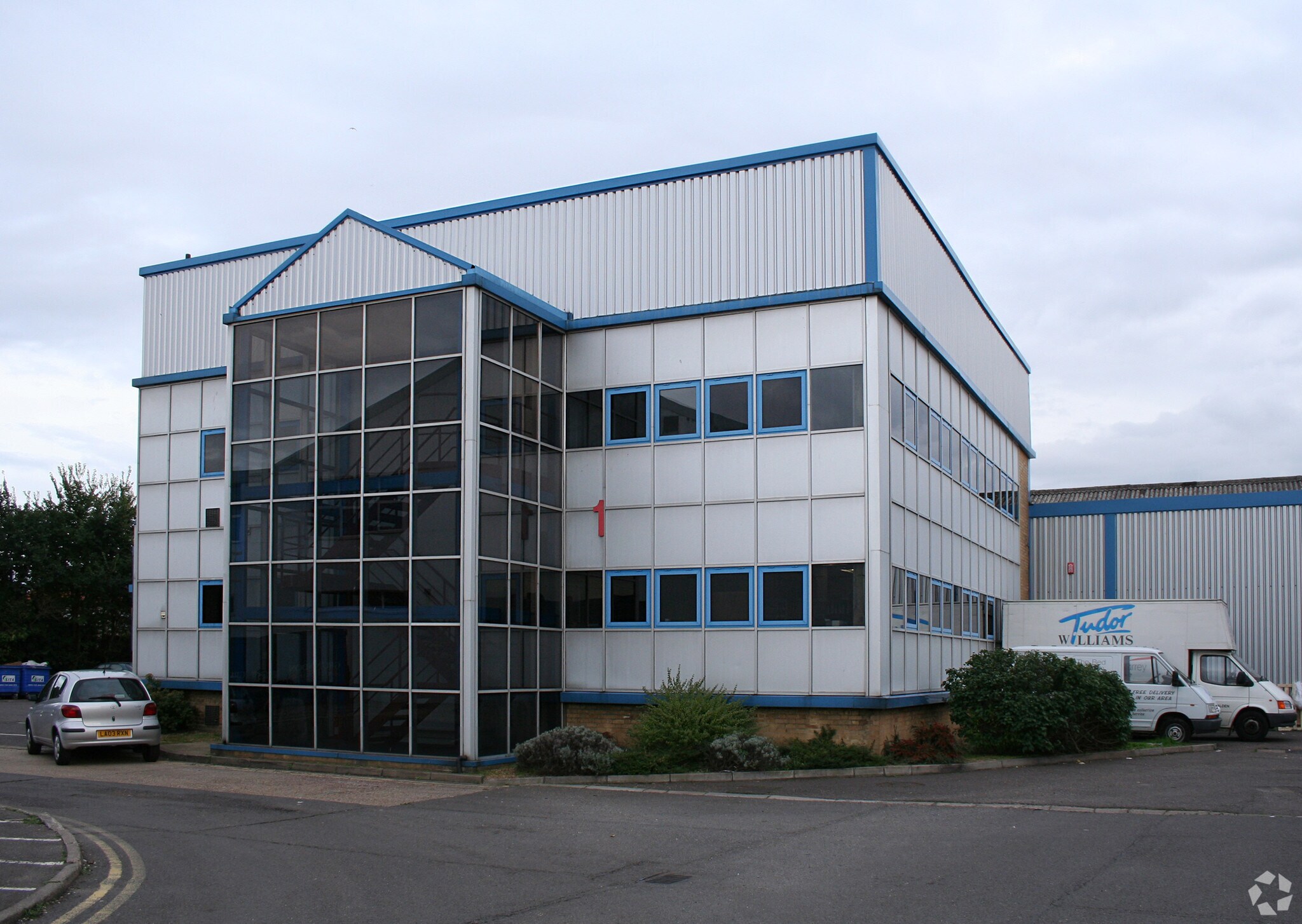 Red Lion Rd, Surbiton for sale Building Photo- Image 1 of 1